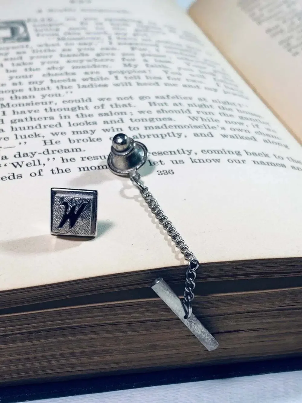 W or M tie tack pin vintage